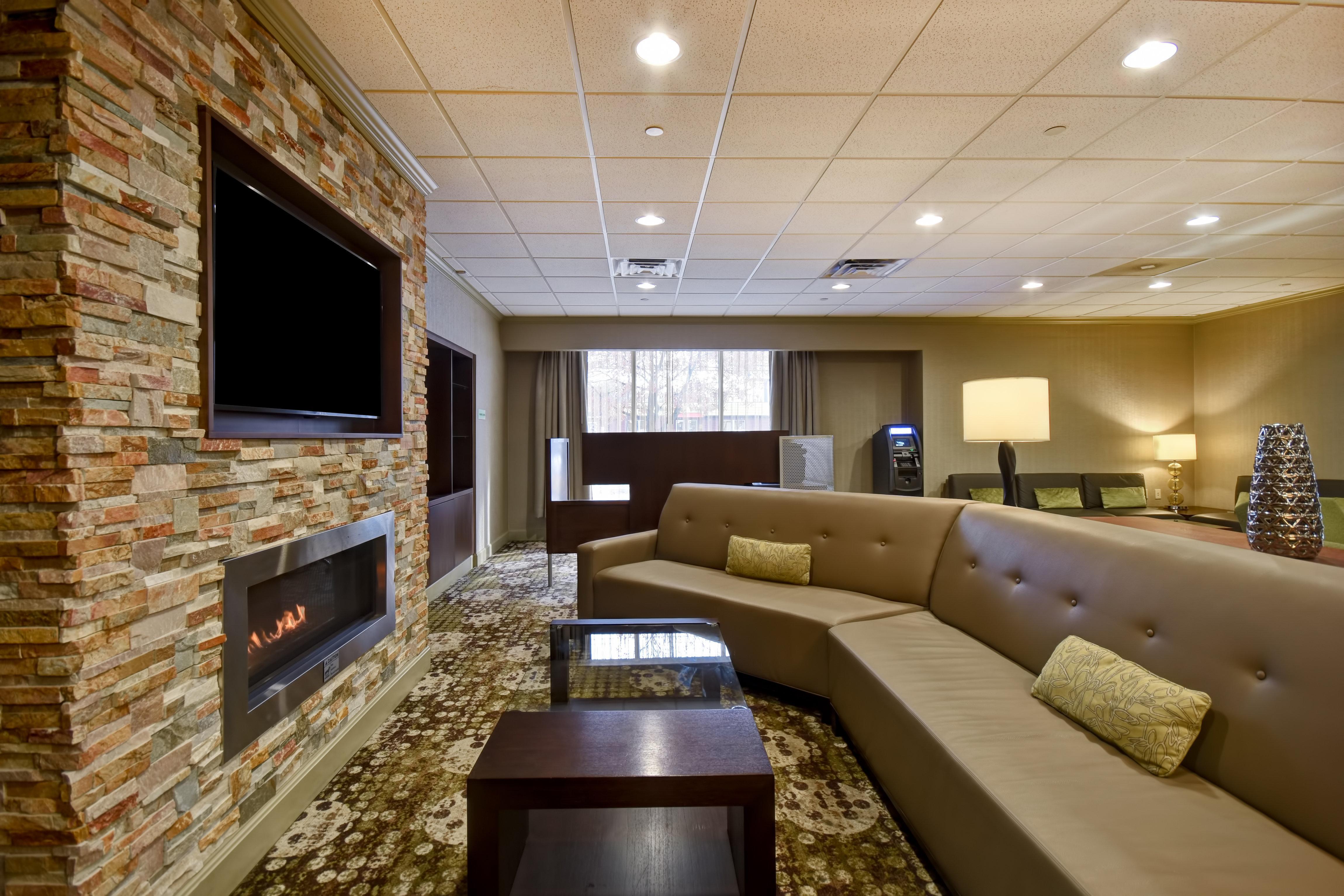 Holiday Inn Cincinnati-Riverfront By Ihg Covington Eksteriør billede