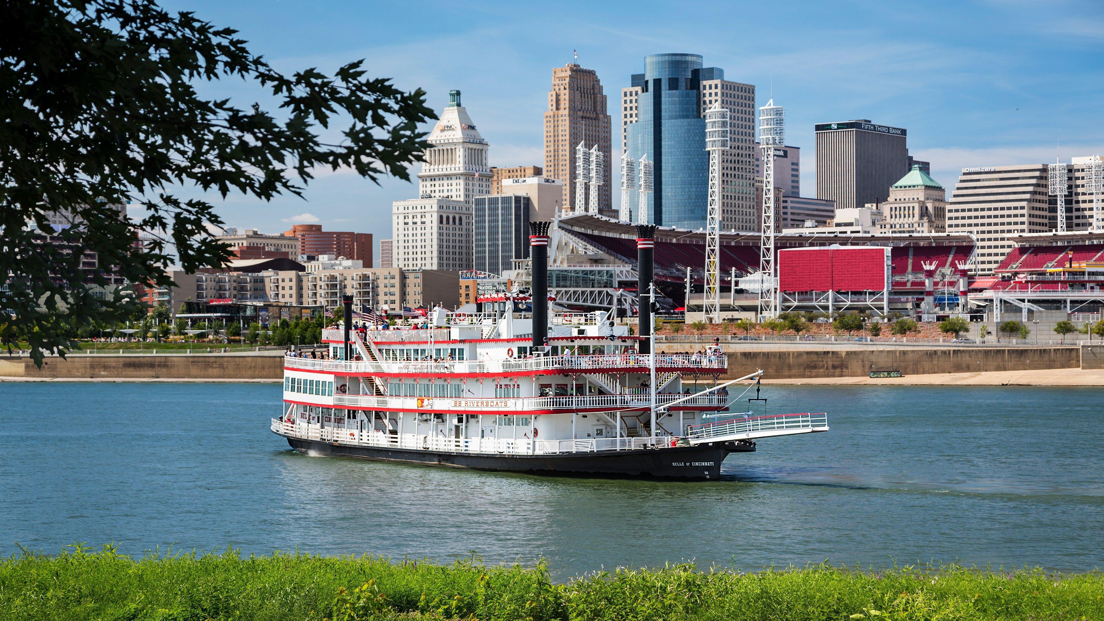 Holiday Inn Cincinnati-Riverfront By Ihg Covington Eksteriør billede